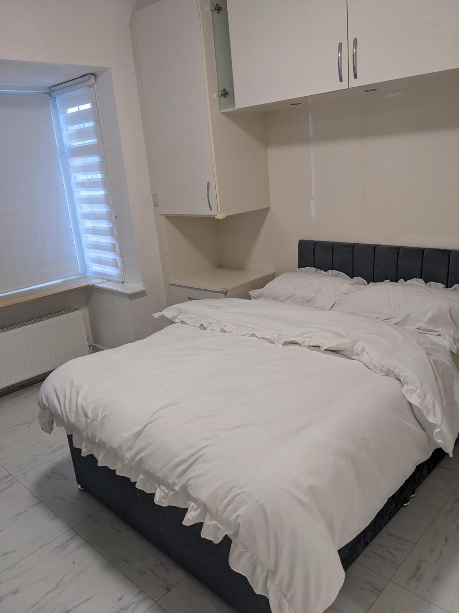 Optimal Homes Harold Wood Buitenkant foto